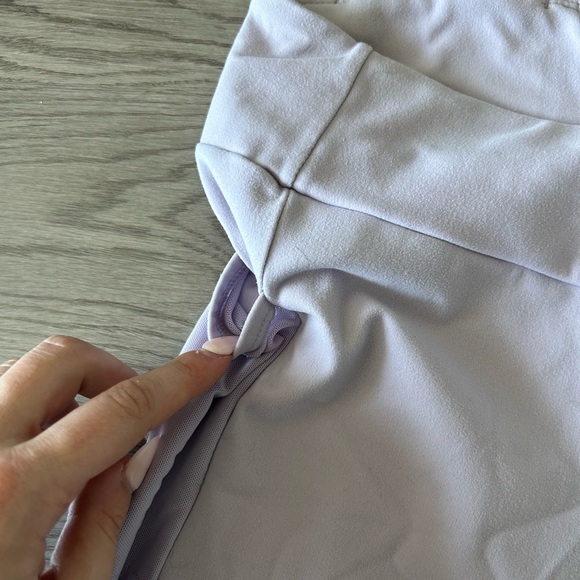 Gymshark Purple Leggings w/ Pockets and Mesh Detailing - Picture 2 of 6